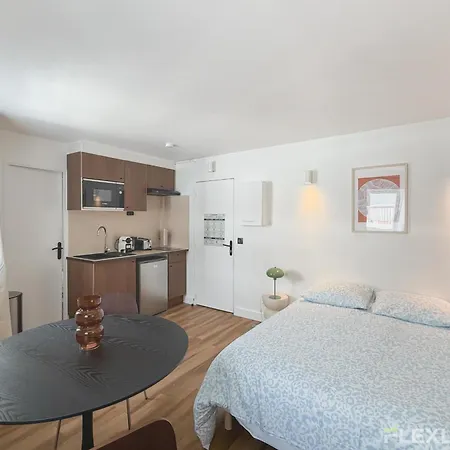 Charming 20m In 20 With Shared Terrace Appartamento *